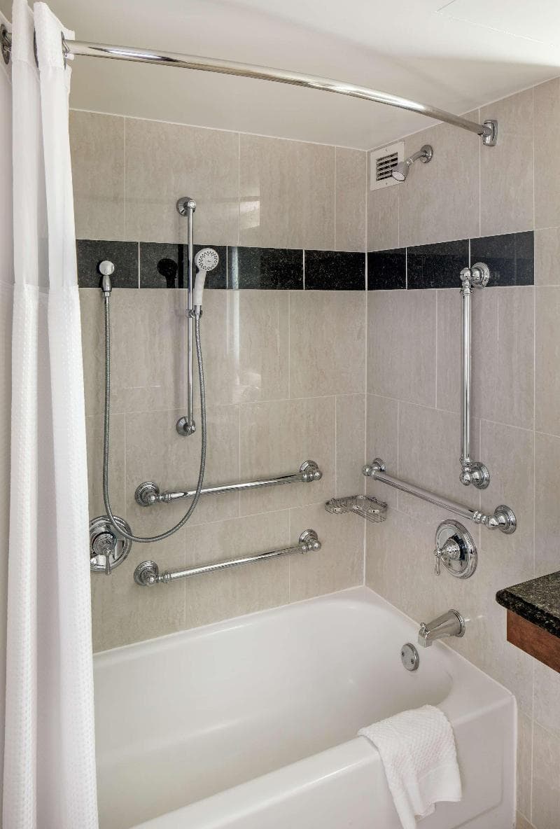 Hilton Minneapolis 3