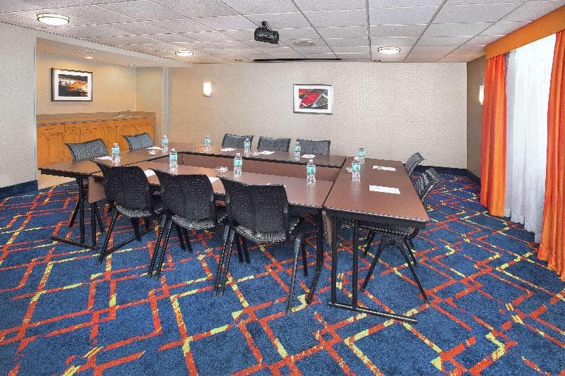 Hampton Inn & Suites Annapolis photo 1