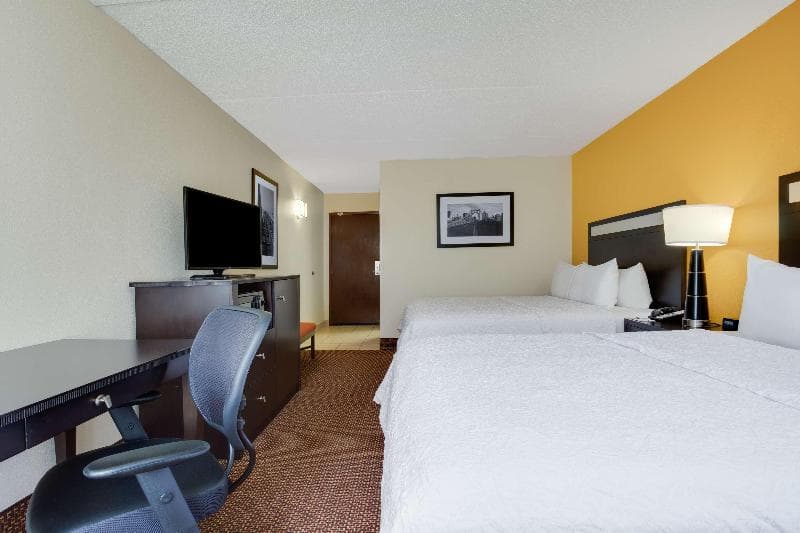 Hampton Inn Pittsburgh/West Mifflin 2