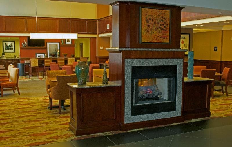 Hampton Inn & Suites Norfolk-Airport 4