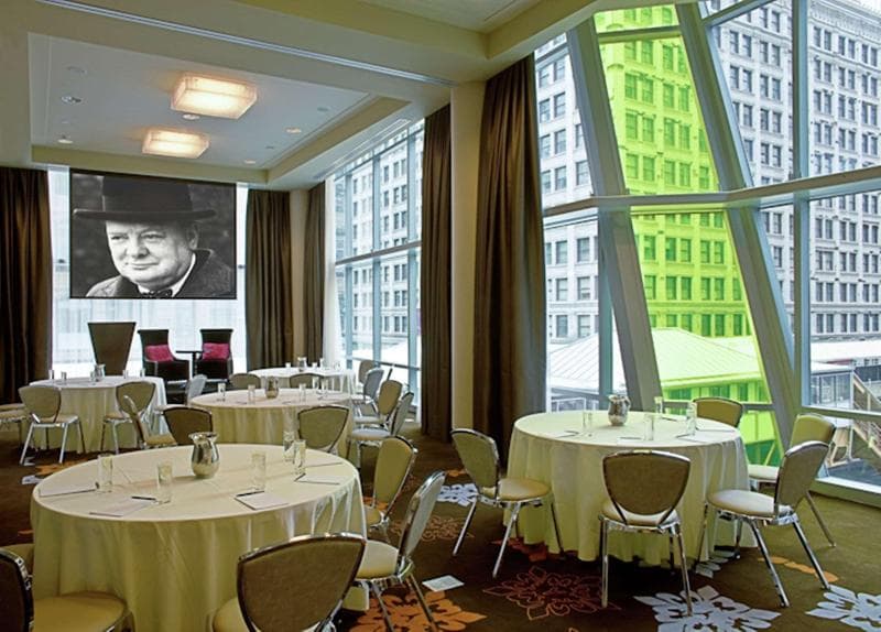 theWit Chicago, a Hilton Hotel photo 1