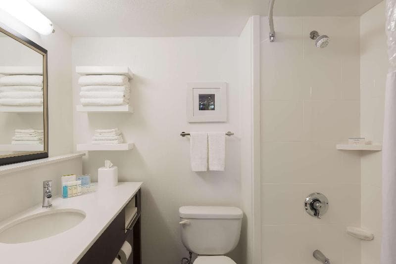 Hampton Inn Milwaukee-Northwest 3
