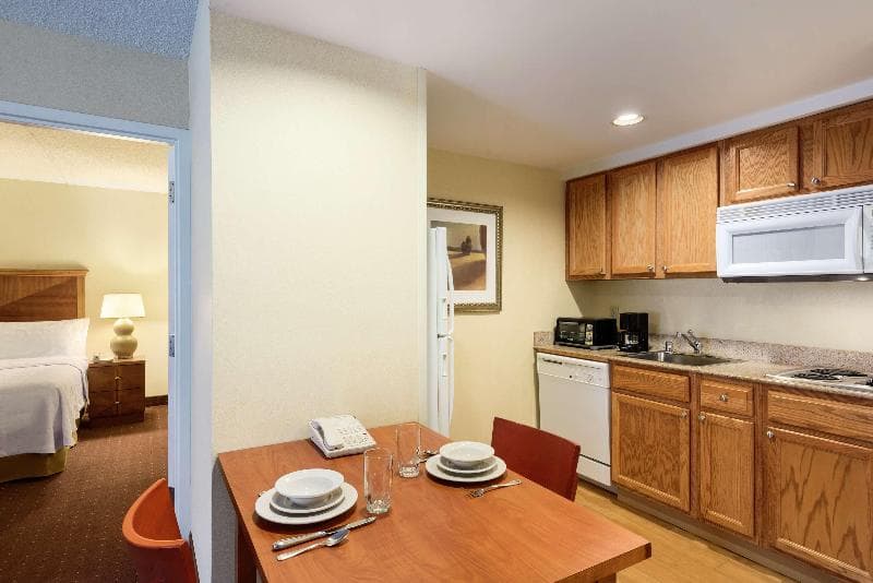 Homewood Suites by Hilton Newark-Wilmington South Area 3