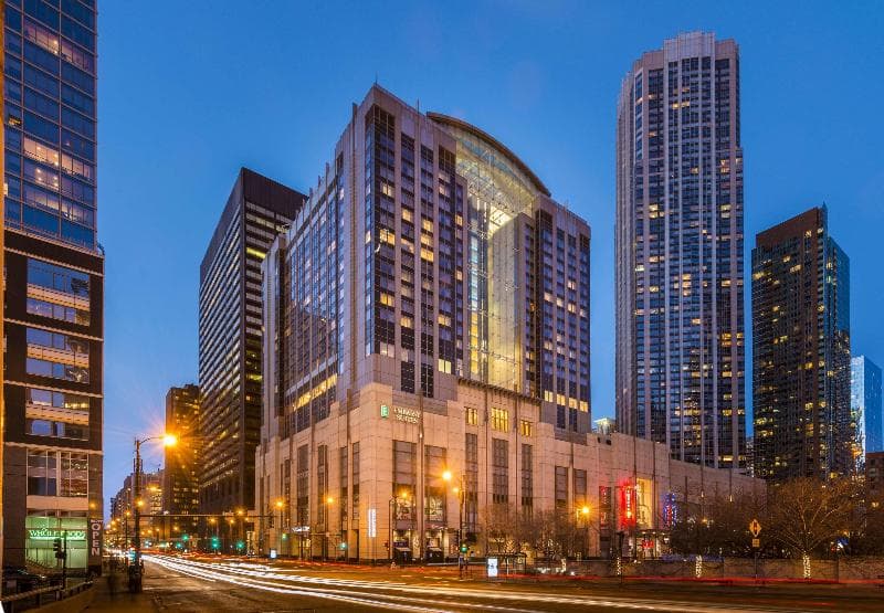 Embassy Suites by Hilton Chicago Downtown Magnificent Mile photo 1
