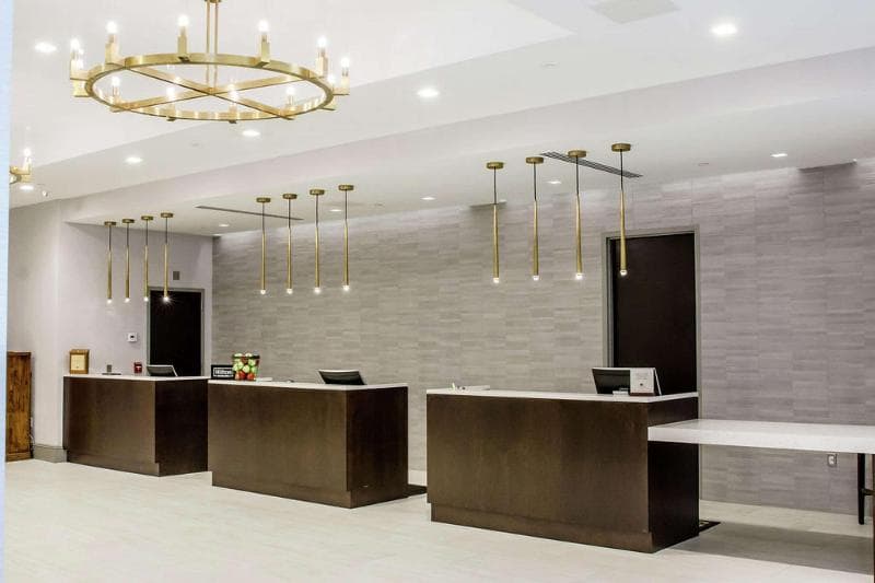 DoubleTree by Hilton Hotel Charlottesville 5
