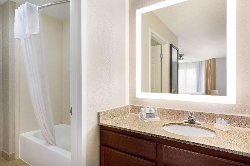 Homewood Suites by Hilton Dallas-Arlington 4