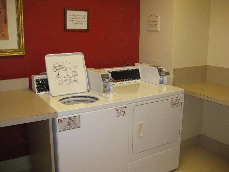 Hilton Garden Inn Chesapeake/Greenbrier 3