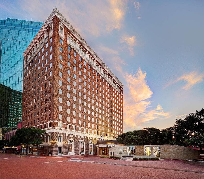 Hilton Fort Worth 5