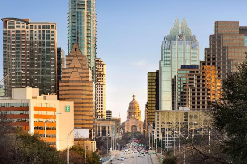 Embassy Suites by Hilton Austin Downtown South Congress photo 1