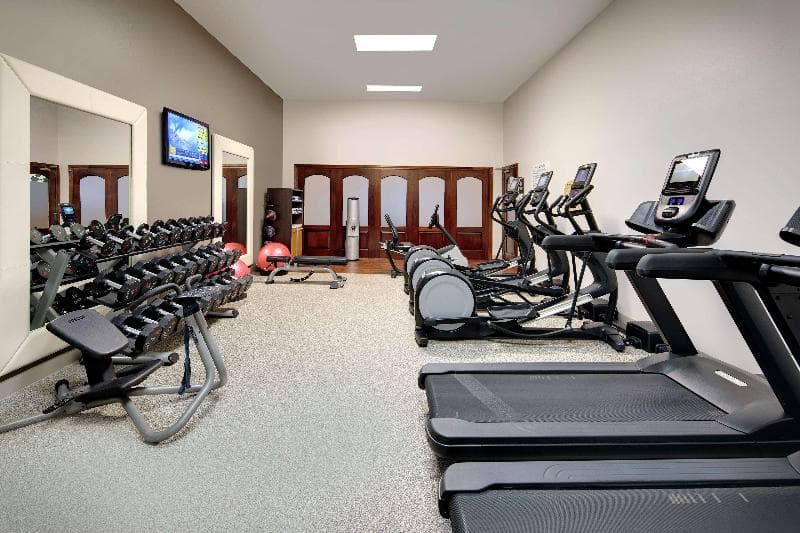 Embassy Suites by Hilton Dallas Park Central Area 3