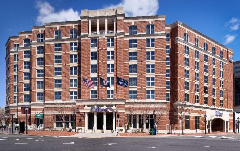 Hilton Alexandria Old Town 5