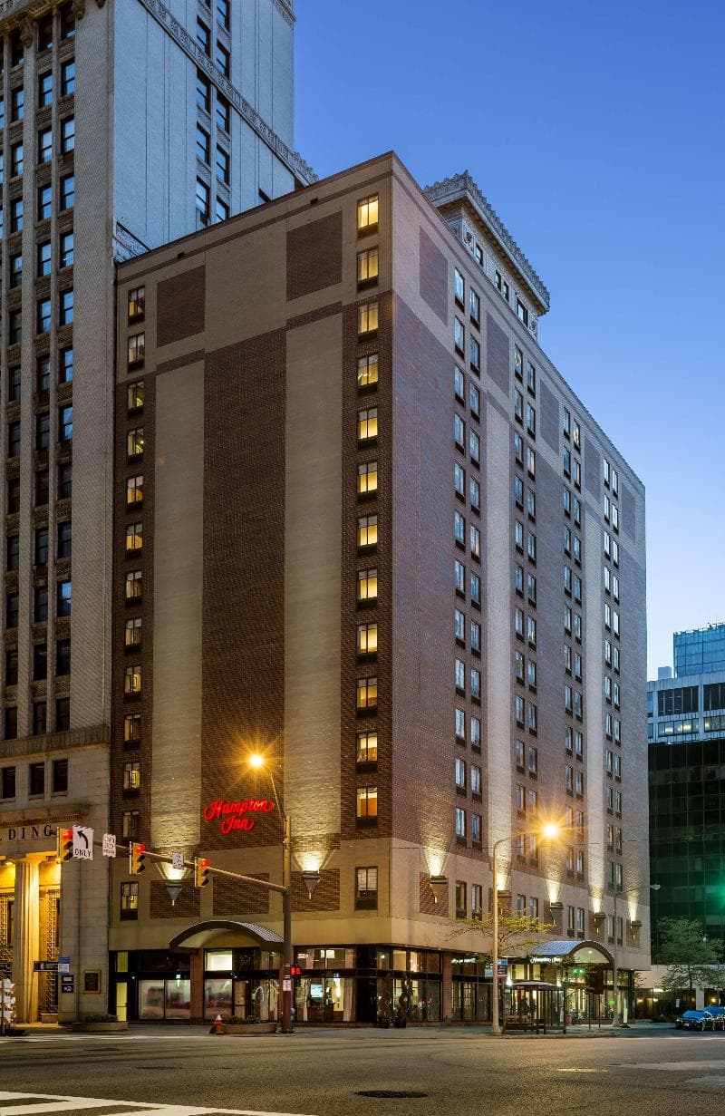 Hampton Inn Cleveland-Downtown photo 1