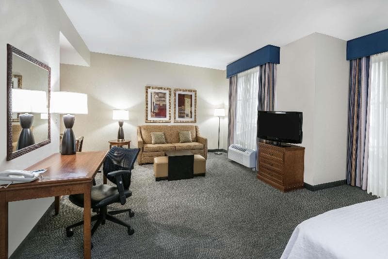 Homewood Suites by Hilton Laredo at Mall del Norte 4