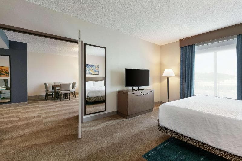 Hilton Garden Inn Harrisburg East 2