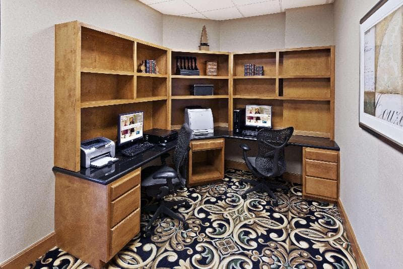 Hilton Garden Inn Tulsa South photo 1