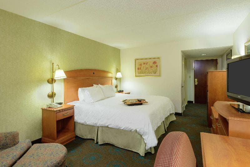 Hampton Inn Mt. Vernon 4