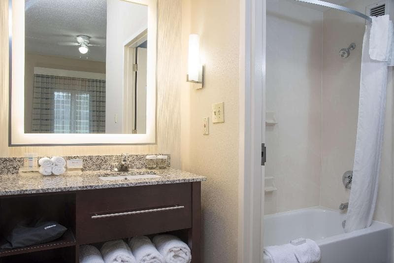 Homewood Suites by Hilton Columbus/Airport 2