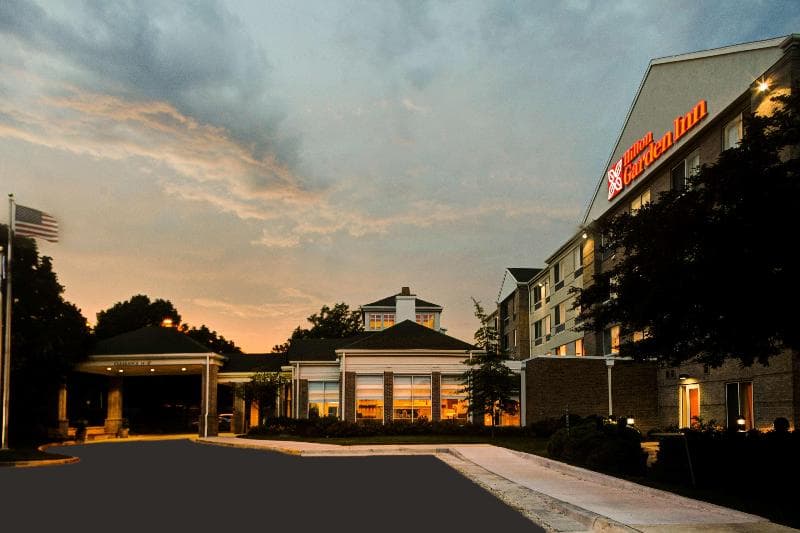 Hilton Garden Inn Overland Park 3
