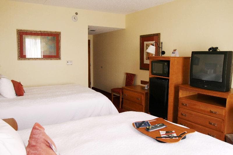 Hampton Inn & Suites Louisville East 5