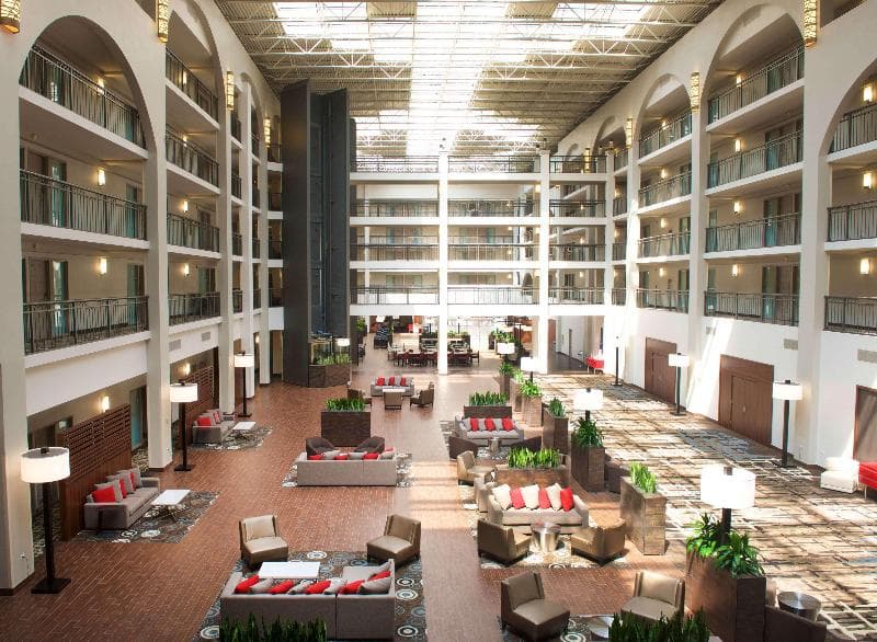 Embassy Suites by Hilton Detroit Livonia Novi 4