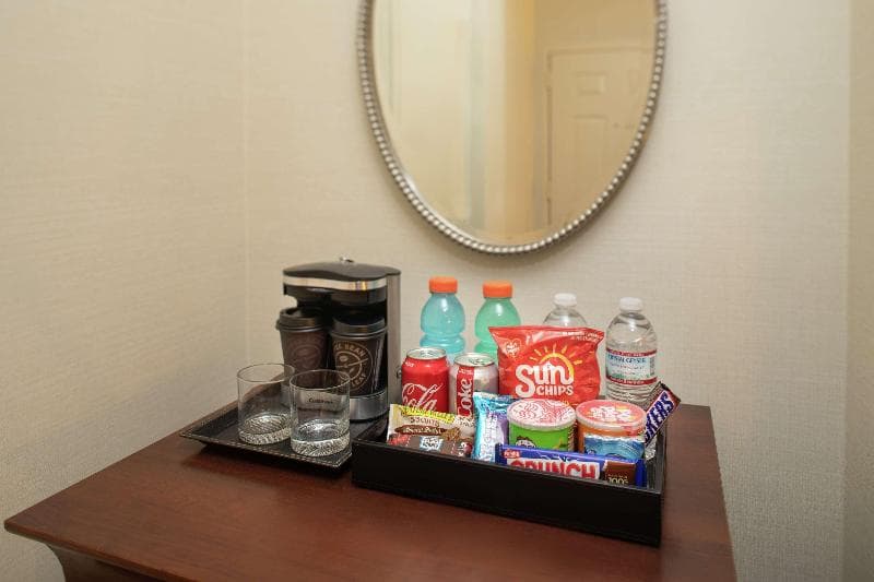 DoubleTree Suites by Hilton Hotel Lexington 2