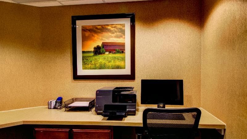 Holiday Inn Express And Suites Sioux City - Southe 3