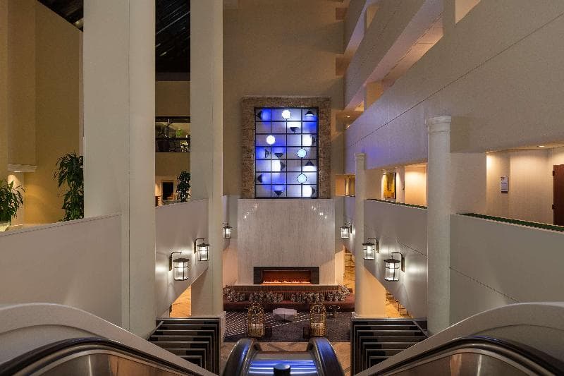 Hilton Lexington/Downtown 5