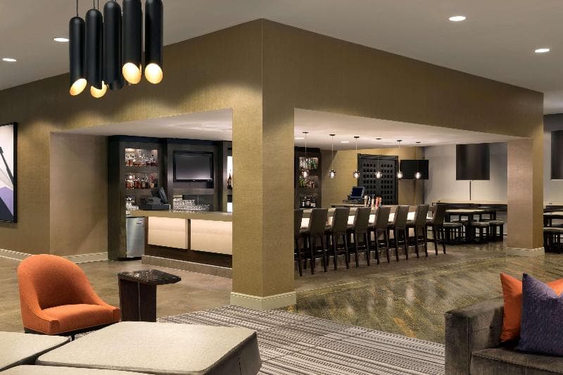 DoubleTree by Hilton Hotel Dallas - Campbell Centre 5