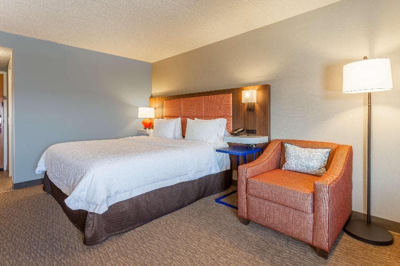 Hampton Inn Madison East Towne Mall Area 5