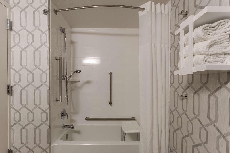 Hampton Inn Madison East Towne Mall Area 2