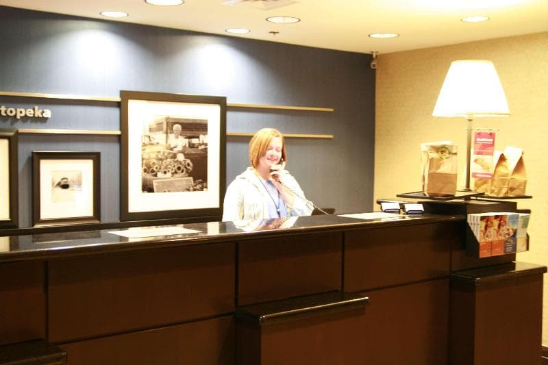 Hampton Inn Topeka 4