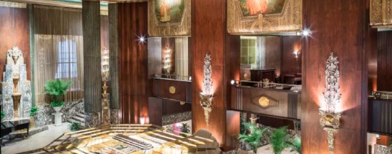 Hilton Cincinnati Netherland Plaza 1