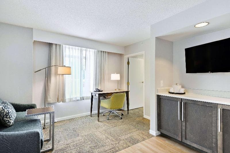 Hampton Inn Alexandria-Old Town/King St. Metro photo 1