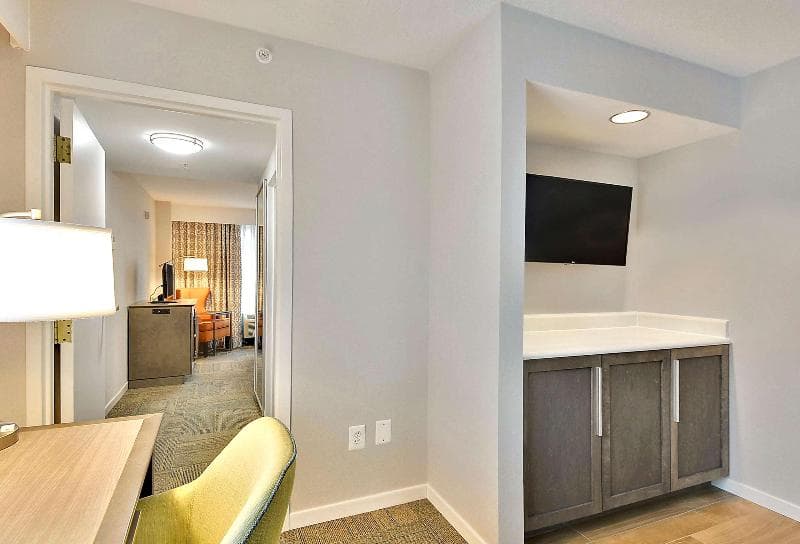 Hampton Inn Alexandria-Old Town/King St. Metro 5