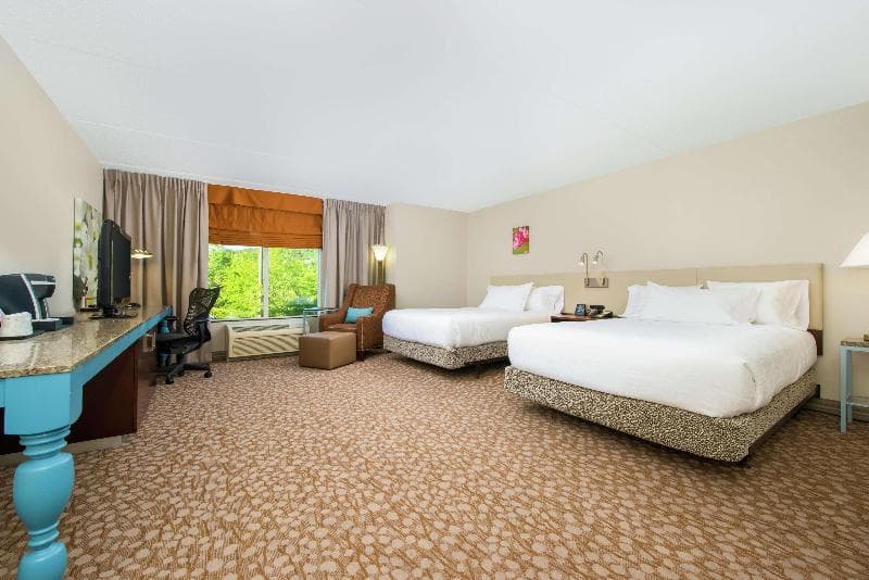 Hilton Garden Inn Charlottesville 4