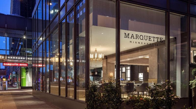 The Marquette Hotel, Curio Collection by Hilton 2