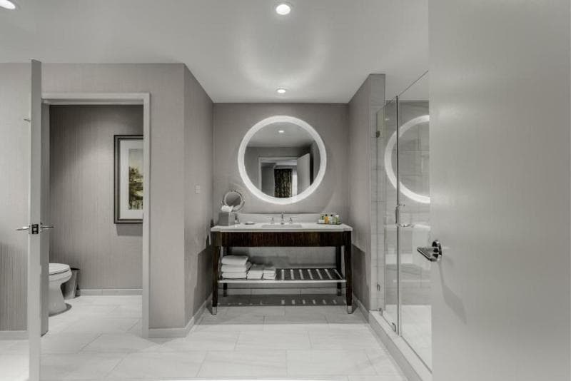 Hilton Columbus at Easton 3