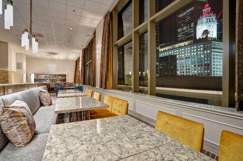 Homewood Suites by Hilton Chicago-Downtown 3