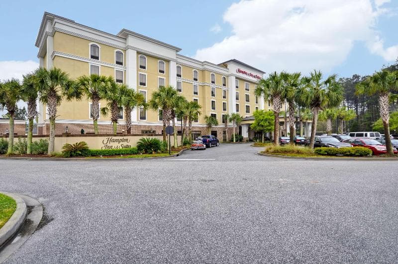 Hampton Inn & Suites North Charleston-University Blvd 2