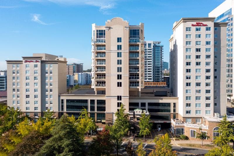 Hilton Garden Inn Charlotte Uptown 2