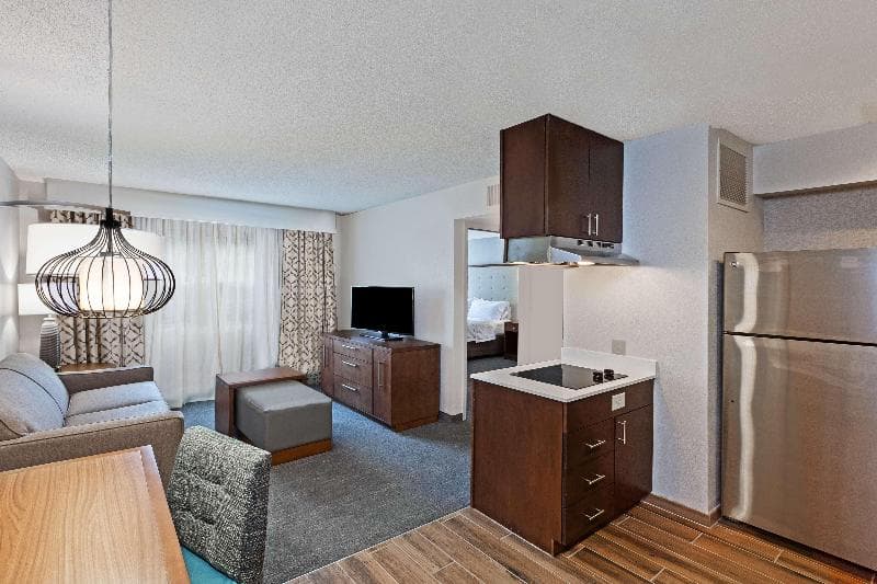 Homewood Suites by Hilton Greensboro 2