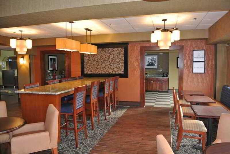 Hamilton Inn Bessemer 5