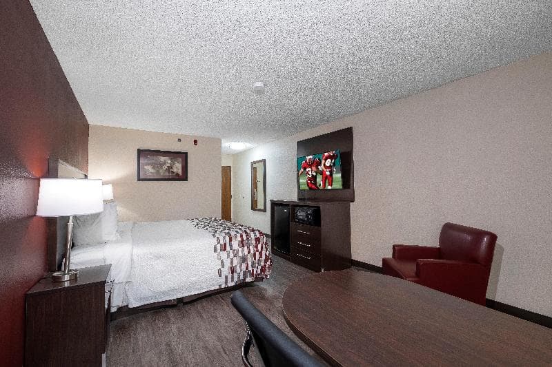 Red Roof Inn Prattville 5