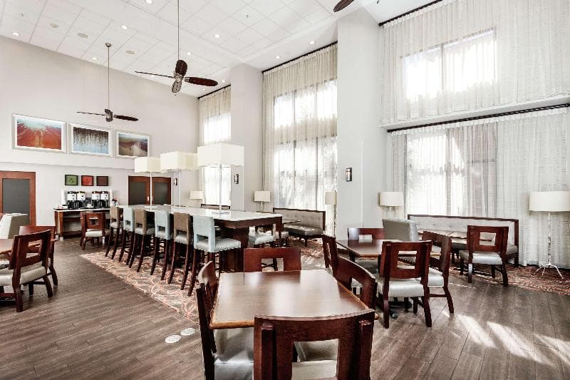 Hampton Inn & Suites Navarre 3