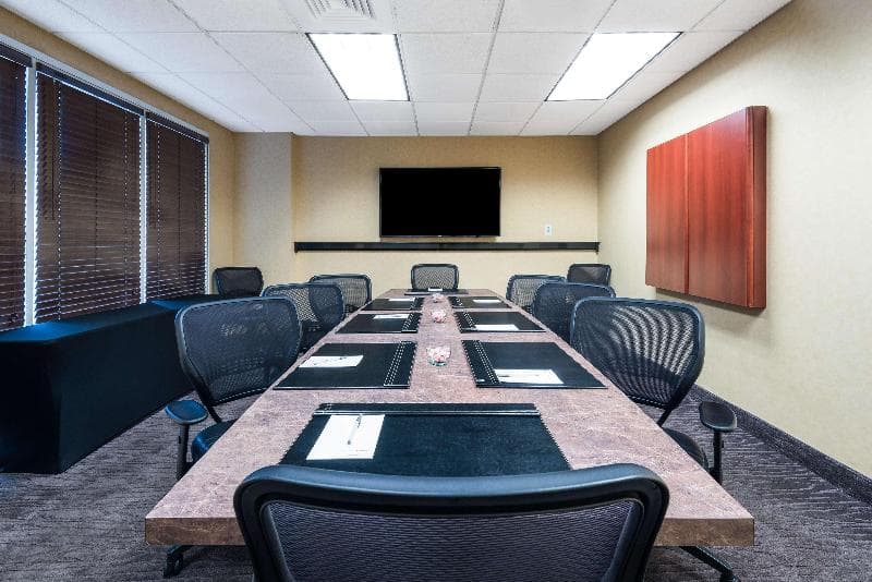 Hampton Inn Charlotte-Uptown 4