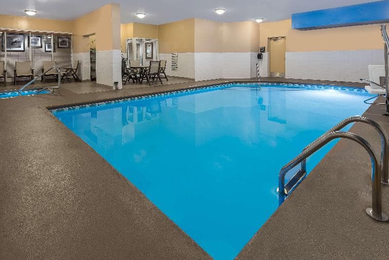 Hampton Inn Charlotte-Uptown 3