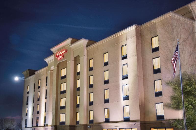 Hampton Inn Knoxville-East 3