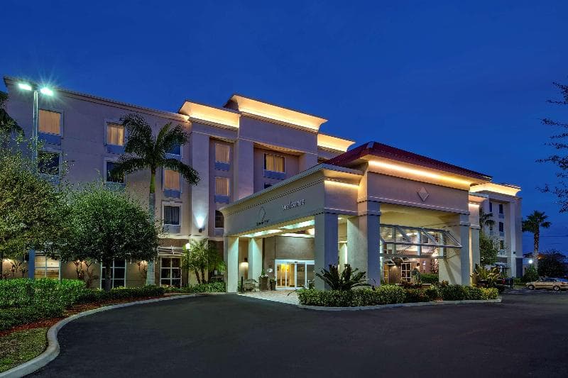 Hampton Inn & Suites Stuart-North 4