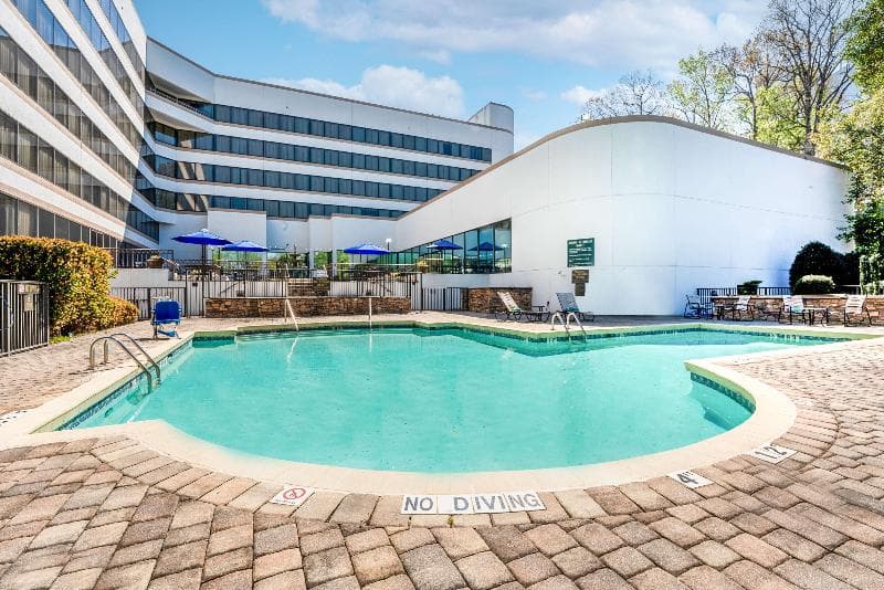 DoubleTree by Hilton South Charlotte Tyvola 4