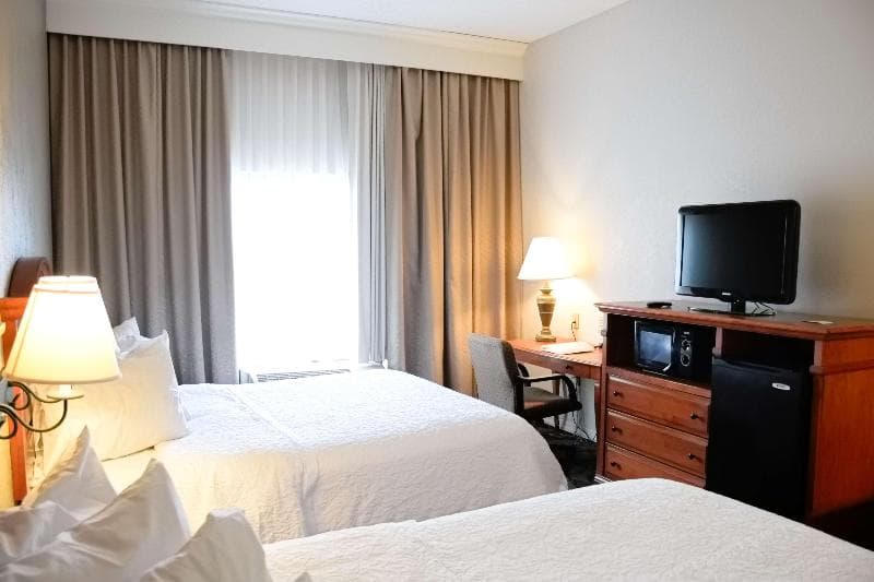 Hampton Inn & Suites Birmingham-Pelham (I-65) 5